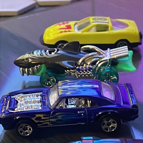 Hotwheels Bundle of 15 - Picture 6 of 13
